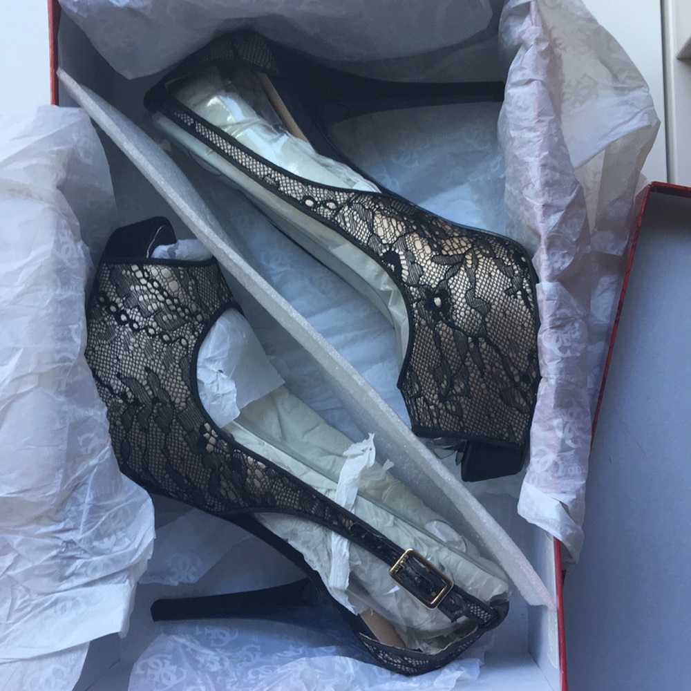 // GUESS Lace-pumps // - Picture 8 of 8
